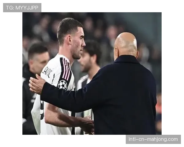 尤文球员弗拉霍维奇和佩林遭遇小腿问题，初步判断无大碍